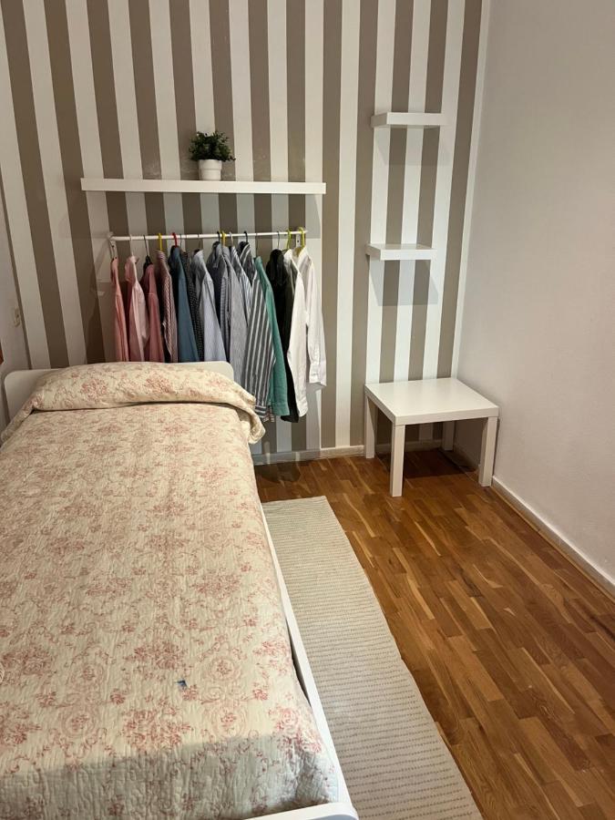 Duplex Ancha Con Wifi Y Parking Appartement Jerez de la Frontera Buitenkant foto