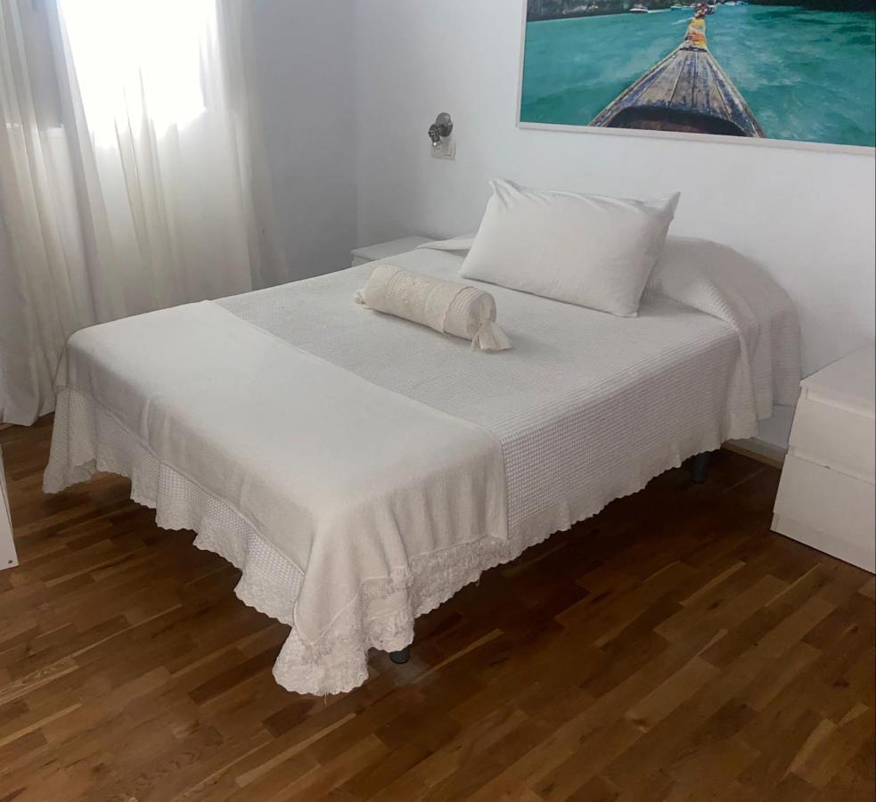 Duplex Ancha Con Wifi Y Parking Appartement Jerez de la Frontera Buitenkant foto