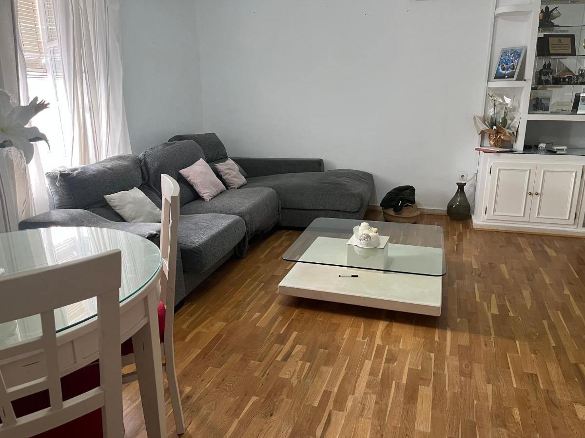 Duplex Ancha Con Wifi Y Parking Appartement Jerez de la Frontera Buitenkant foto